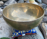 Huge Healing Singing Bowl