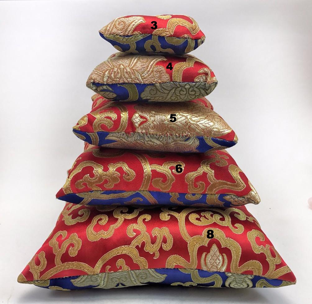Cushion Multi Color #20