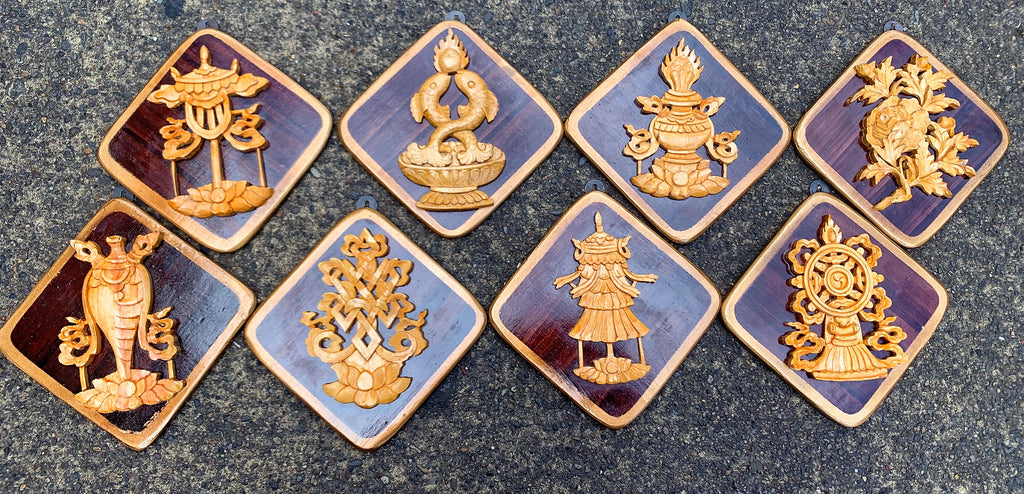 Eight auspicious symbol wood hanging