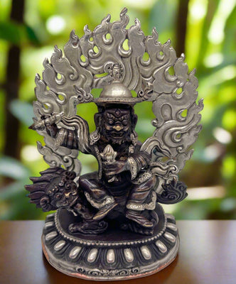 Dorje Legpa Statue