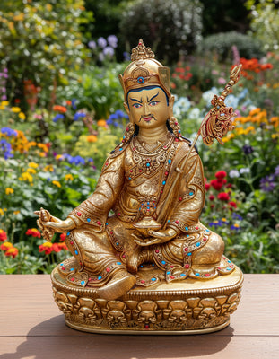 Majestical Appearing Guru Rinpoche