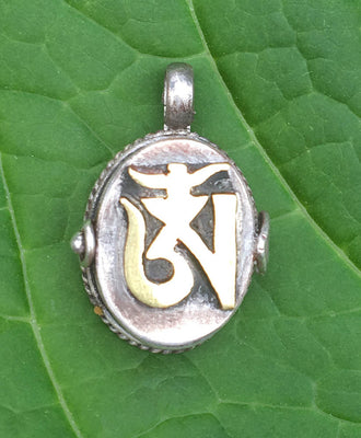 SILVER OM GAO LOCKET # 19