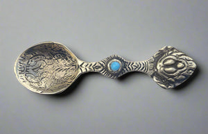 Dutsi Spoon