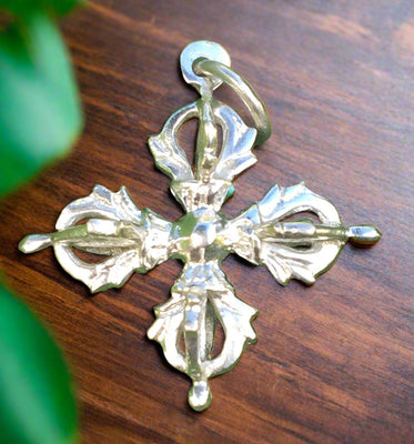 Silver Crossed Dorje Pendant #44