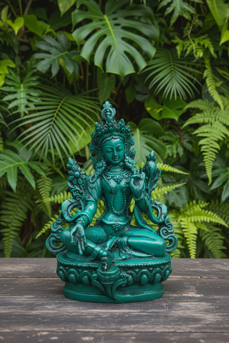 statue-